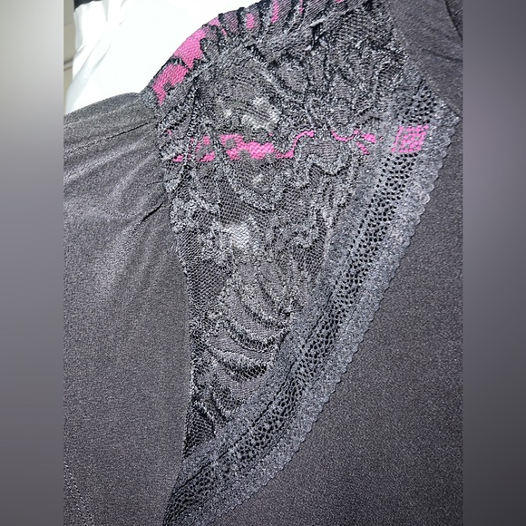 Torrid Black Blouse with Lace Size 3 - Picture 6 of 8